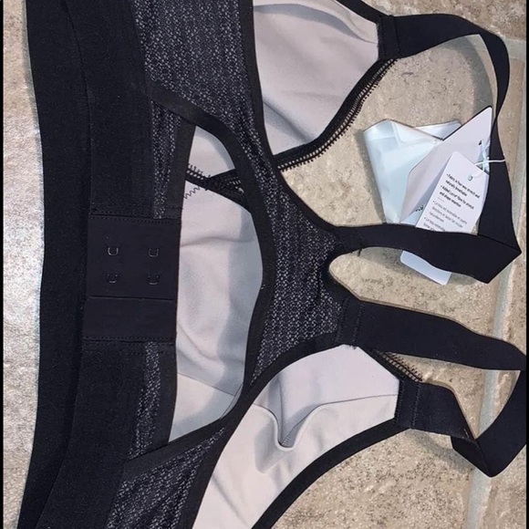 LULU LEMON SPORTS BRA - Picture 2 of 3